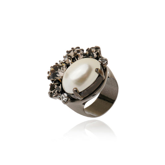 Gilded Pearl Ring Graphite