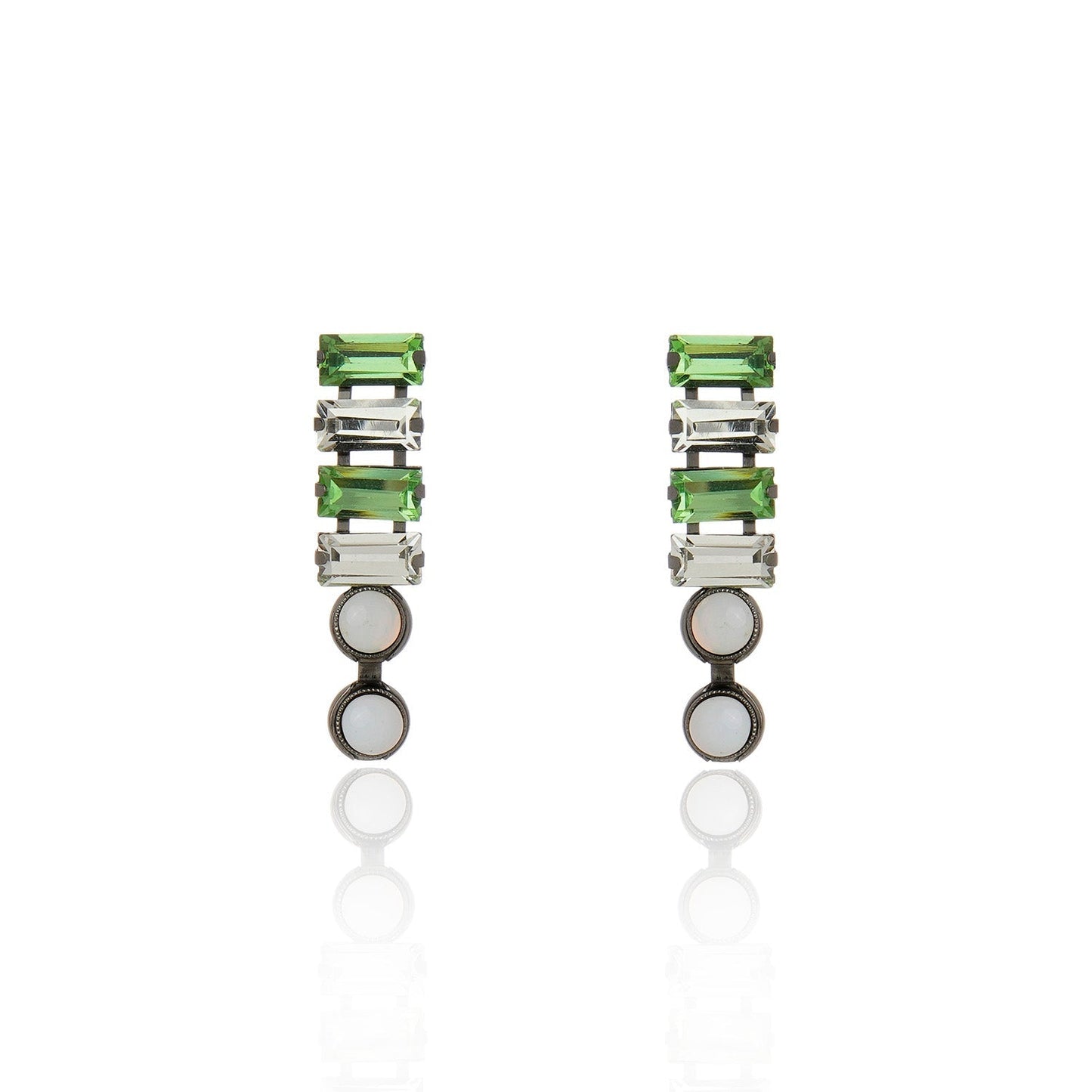 Cabochon Earring Emerald